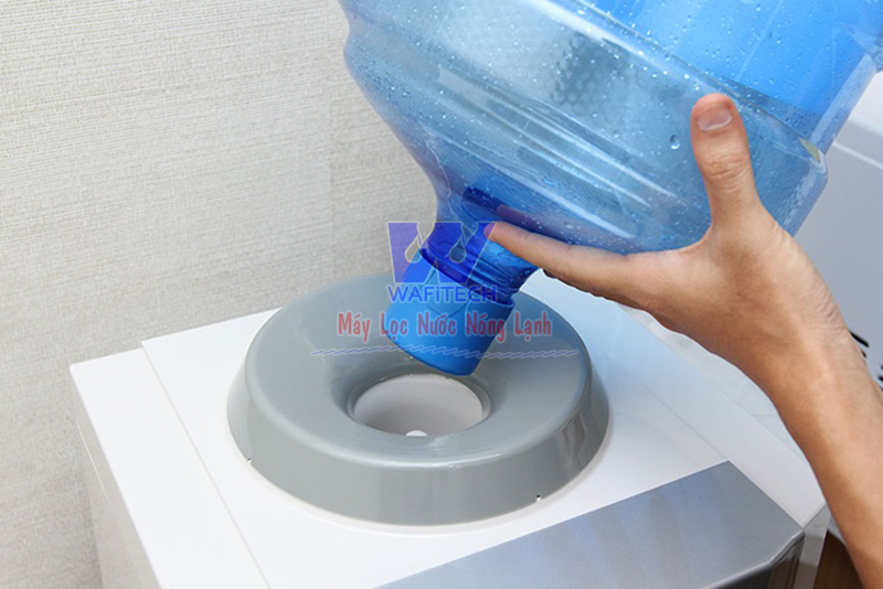 Các bước vệ sinh máy lọc nước úp bình chính xác